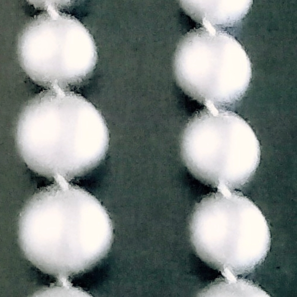 BEADED NECKLACE